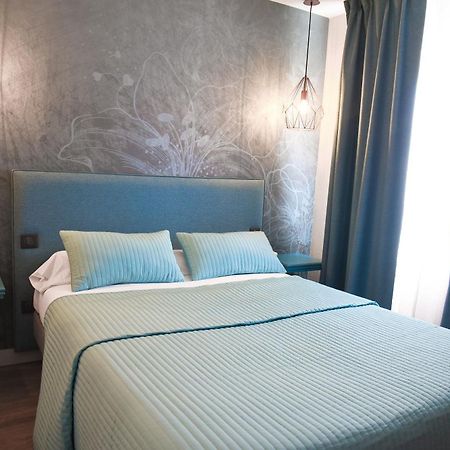 Auberge La Renaissance Asnières-sur-Oise Eksteriør bilde